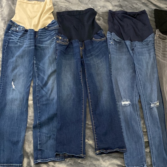 Gently used maternity jeans sizes medium and 4 - Picture 3 of 11